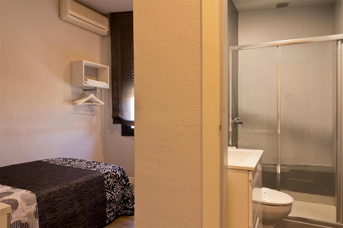 Hostal Plaza Bunuel Dış mekan fotoğraf