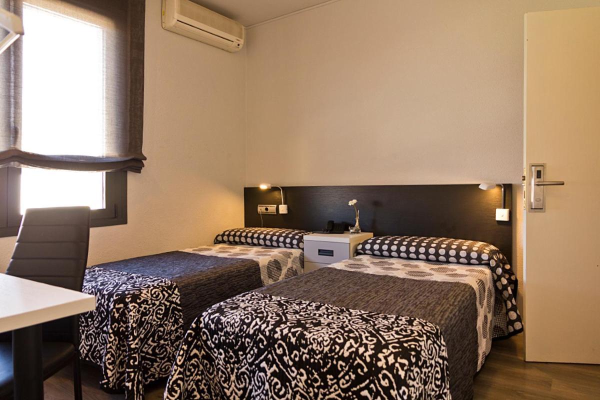 Hostal Plaza Bunuel Dış mekan fotoğraf